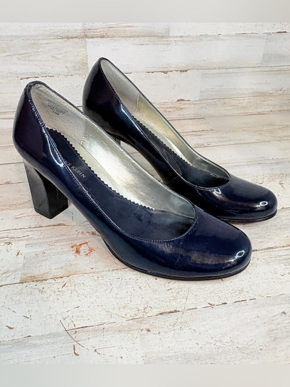 ANNE KLEIN AK Navy Patent Leather Pumps Heels Shoes 10M